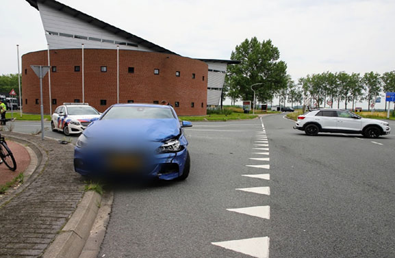 Veel schade bij aanrijding kruising Erasmusweg in Culemborg