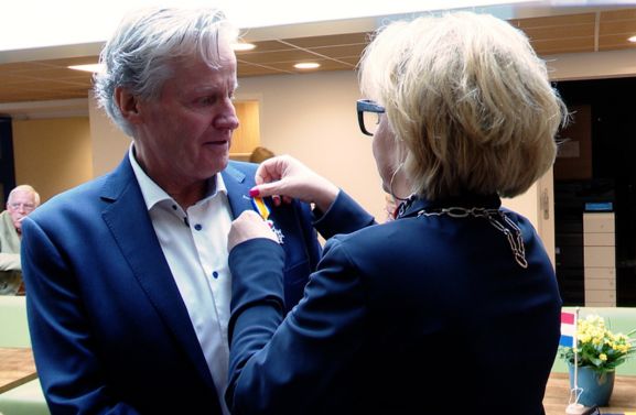 Koninklijke Onderscheiding voor zes inwoners van Tiel tijdens Lintjesregen