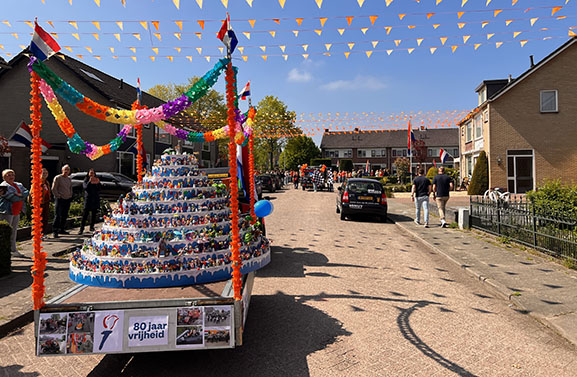 Koningsdag in de regio: Oranjegezind feest onder een stralende zon