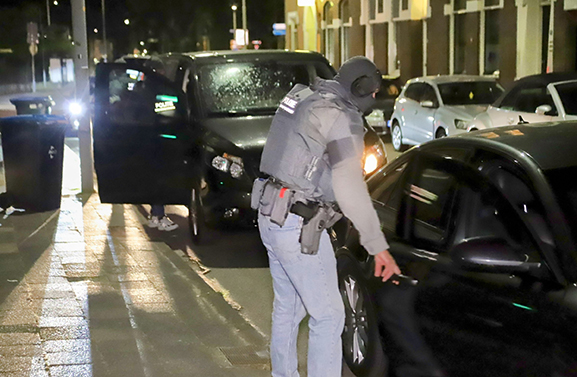 Inval in Tielse woning door speciale politie-eenheid