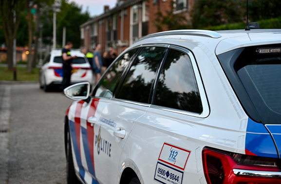 Vechtpartij in Leerdam: politie onderzoekt geweldsincident met 20 betrokken