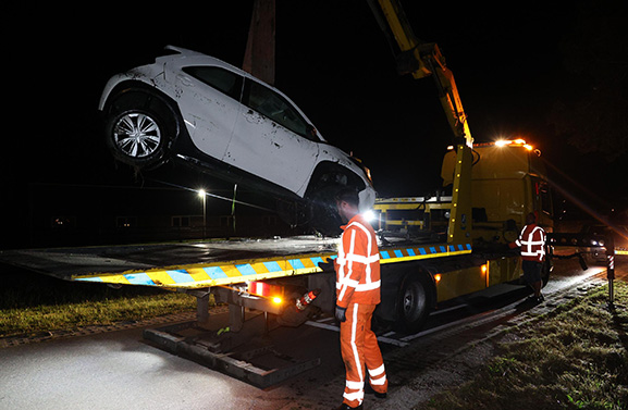 Auto in de sloot beland