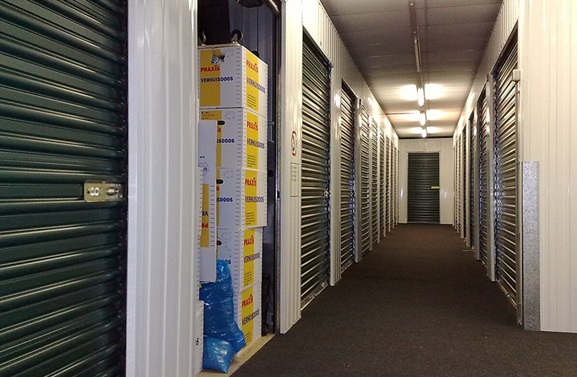 Gemeente controleert ruim 90 opslagboxen