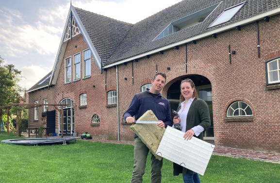 Manon en Andreas verduurzamen hun boerderij van 750 m2