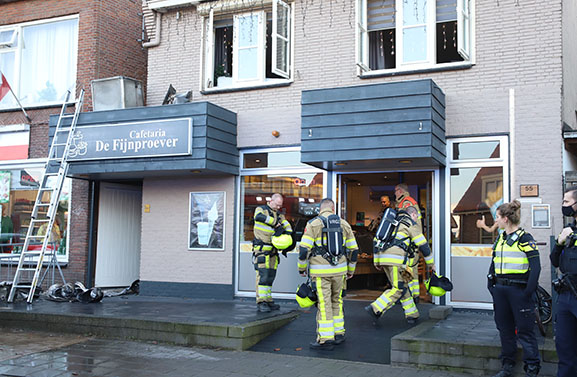 Brand bij  cafetaria De Fijnproever in Tiel