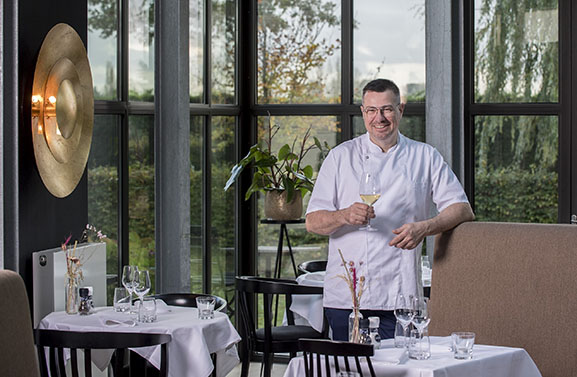 Restaurant Poelzicht in Kapel-Avezaath heeft een nieuwe eigenaar