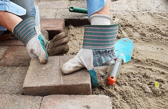 Buren doet mee aan NK Tegelwippen