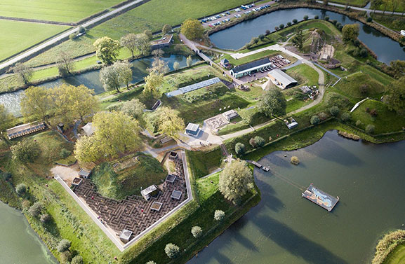 Wethouder IJff lanceert bij GeoFort 