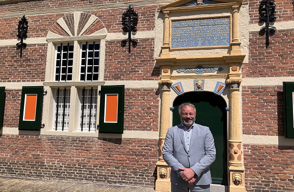 Markante gebouwen 1: Het Weeshuis in Buren