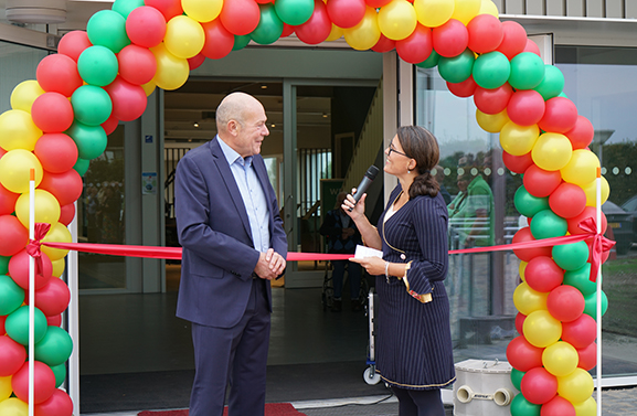 Sporthal Lignum in Maurik officieel geopend