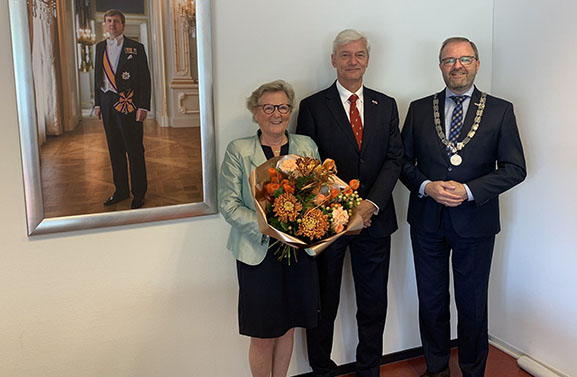 Koninklijke onderscheiding voor de heer Theo Hofstee uit Geldermalsen