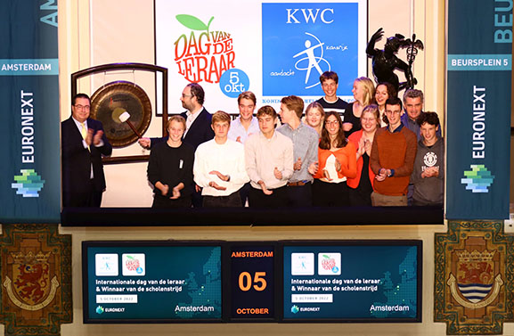 KWC-leerlingen openen beurs in Amsterdam