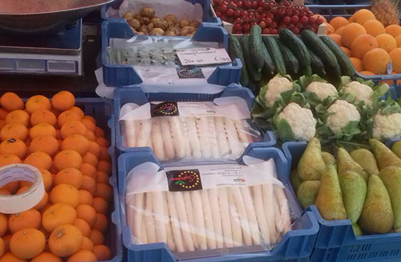 Maurikse marktkoopman bestolen van dagopbrengst