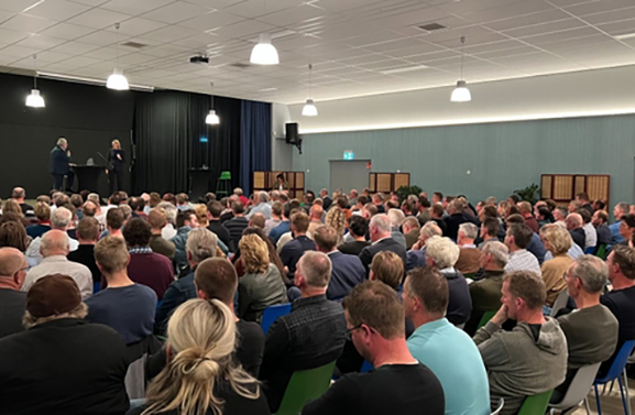 Honderden boeren praten over toekomst in Vijfheerenlanden