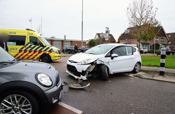 Twee gewonden bij ongeval op Otto van Reesweg in Culemborg