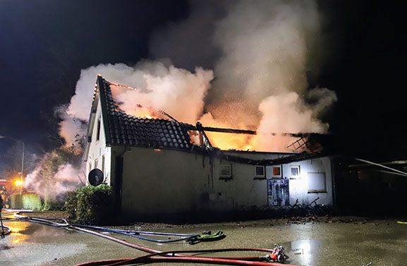 Bedrijfswoning op Camping In Den Boomgaard getroffen door brand