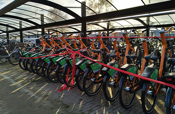 Eerste fietshub geopend in Geldermalsen