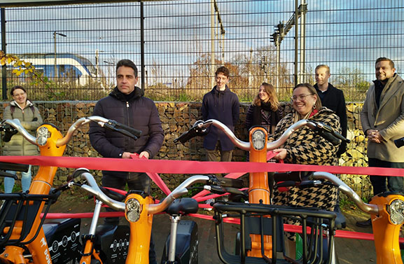 Eerste fietshub geopend in Geldermalsen