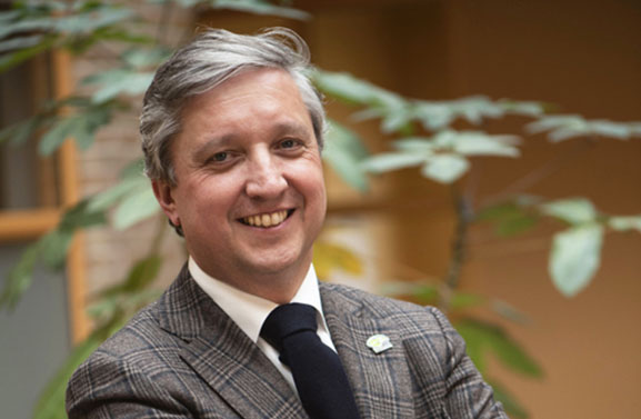 Hans Beenakker nieuwe kroonbenoemde burgemeester voor Krimpenerwaard