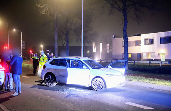 Politieachtervolging van gestolen auto beëindigd in Tiel