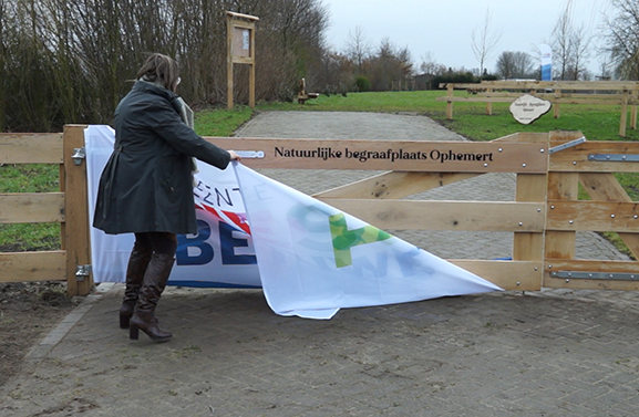 Natuurlijke begraafplaats in Ophemert geopend