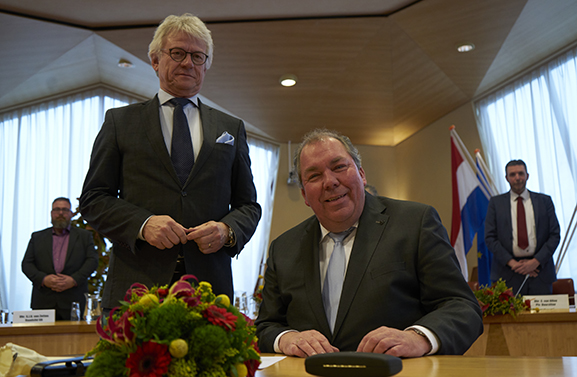Hans Martijn Ostendorp geïnstalleerd als burgemeester van de gemeente Buren