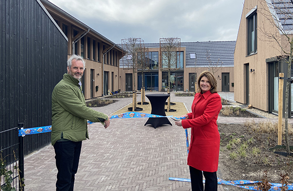 Wethouder Monica Wichgers opent Het Prijsse Erf