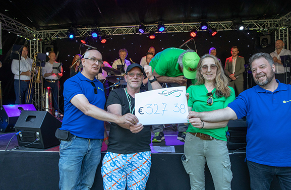 'Wandel voor het Leven' in Neerijnen heeft € 32.738,- opgebracht