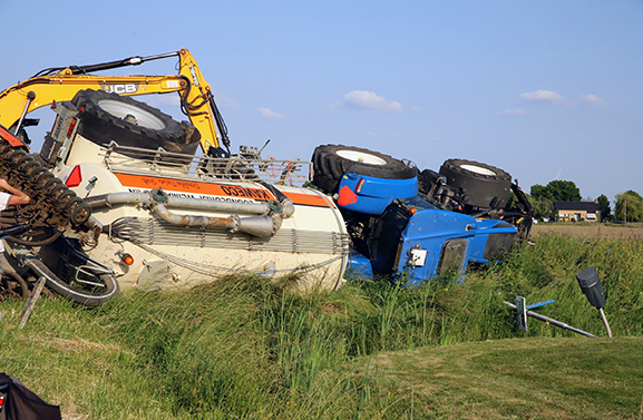 Gewonde bij kantelen tractor met giertank in Lienden