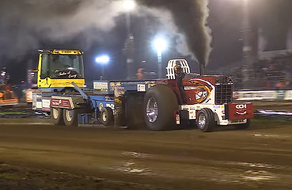 Opnieuw succes voor tractorpullingteam Red Impact uit Zijderveld