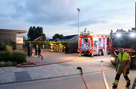 Brandweer voorkomt grote brand op Vakantiepark Eiland van Maurik