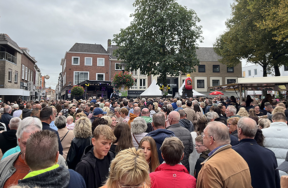 Smartlappenfestival Tiel weer op volle sterkte terug, twee dagen feest