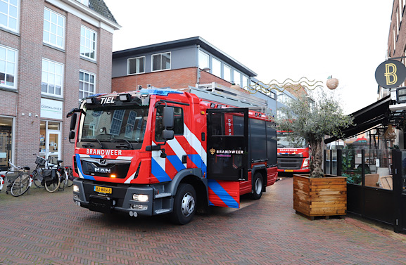 Loos alarm: brandweer rukt uit voor woningbrand in binnenstad Tiel