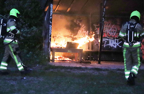 Brand bij hangplek jeugd aan de Steenovenslaan in Culemborg