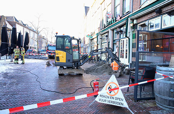 Restaurant en woningen ontruimd door gaslek op het Plein in Tiel