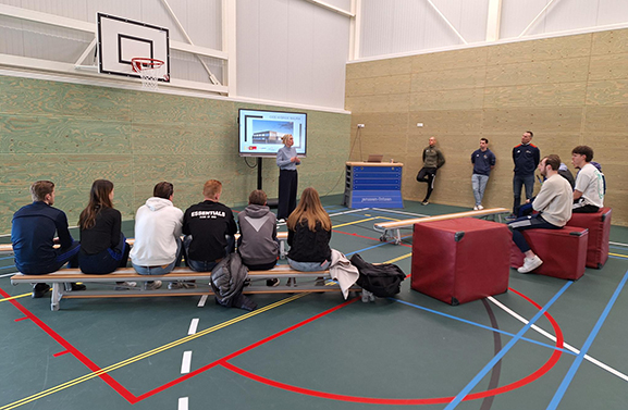 Buurtsportcoaches van de gemeente Buren werken samen met Rijn IJssel CIOS