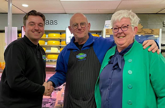 Nieuwe jonge eigenaar gevonden voor Dagwinkel in Schoonrewoerd