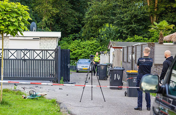 7 jaar en ruim 3 jaar cel voor explosies Tienhoven en Hoef en Haag