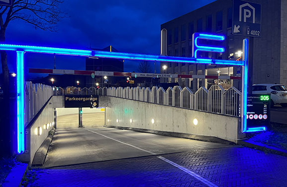 Slagbomen bij Tielse parkeergarage moet aantal wanbetalers reduceren