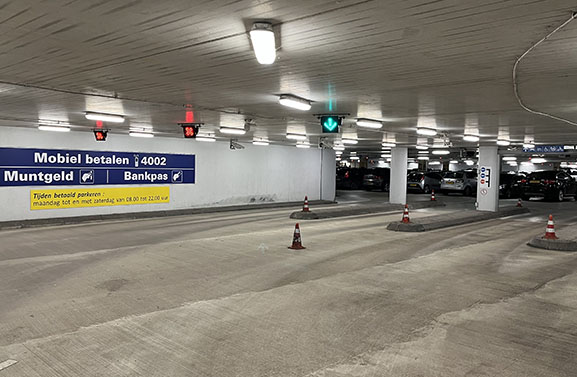 Slagbomen bij Tielse parkeergarage moet aantal wanbetalers reduceren