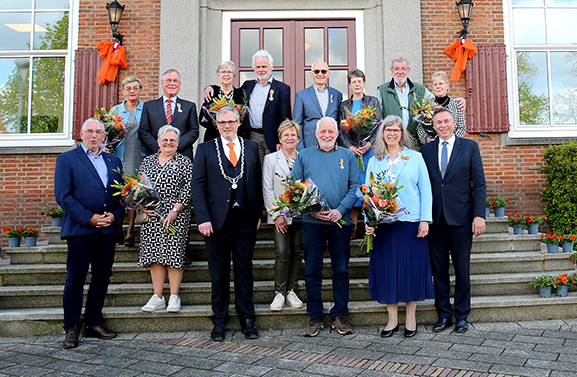 Acht inwoners van Neder-Betuwe koninklijk onderscheiden