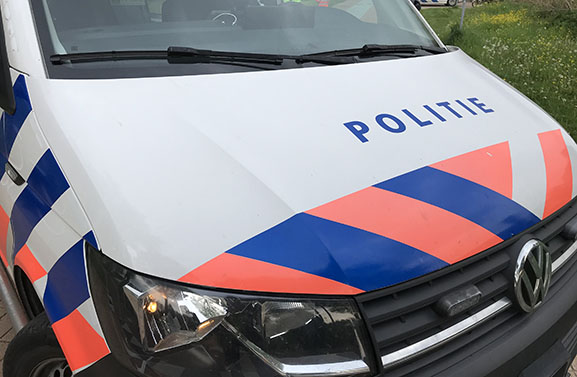 Autobrand Leerdam, politie houdt rekening met brandstichting