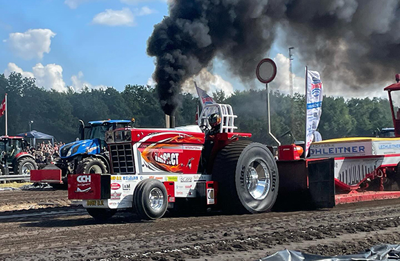 Zijderveldse tractorpullingteam Red Impact liep schade op
