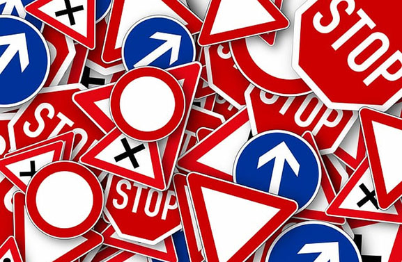 Gemeente West betuwe gaat overbodige verkeersborden verwijderen