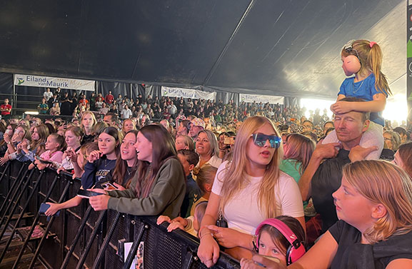 De tweede dag van Appelpop, een variëteit van muziekstromingen