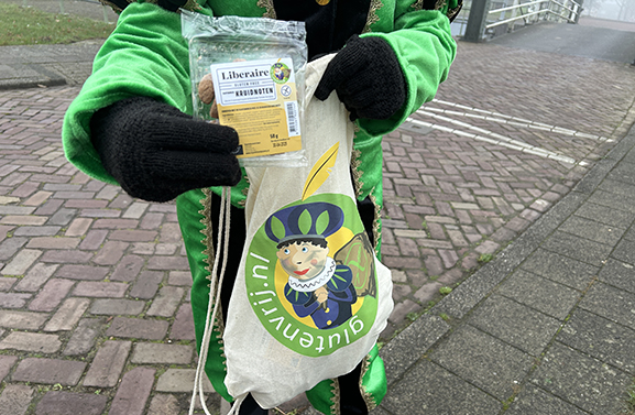 Glutenvrije Piet aanwezig tijdens de landelijke intocht in Vianen