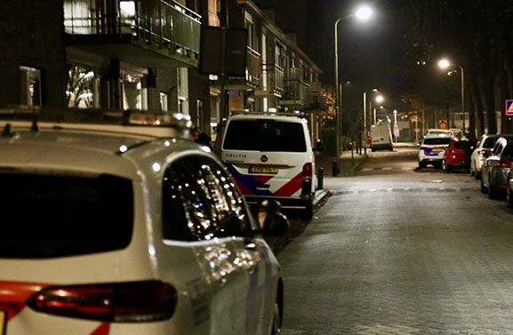 Politie rukt groots uit voor verward persoon in Leerdam