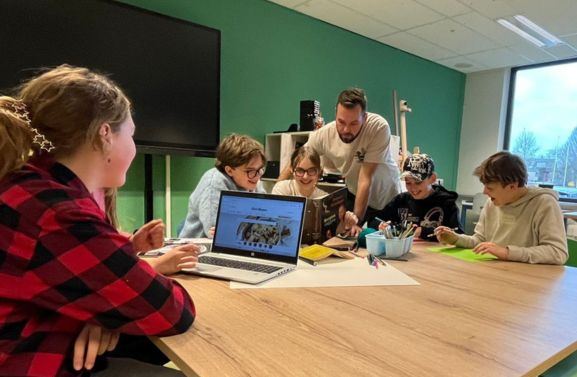 Leerlingen van KWC Agora en Bolderburen slaan handen ineen: koken en leren