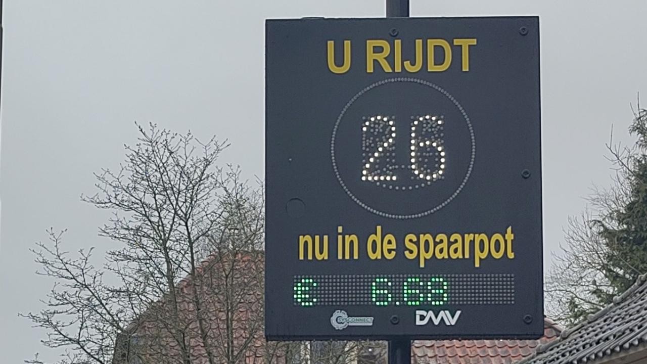 Derde spaarpaal in gemeente: Rijksstraatweg Meteren aan de beurt