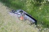 Auto belandt in sloot na aanrijding met ander voertuig